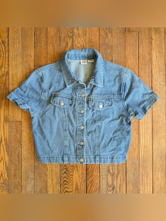 GAP Tops - Vintage 90's Y2k Gap Cropped Denim Button-up Collared Top